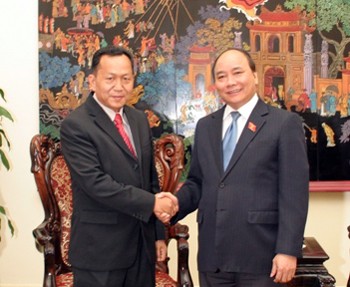 Phó Thủ tướng Nguyễn Xuân Phúc tiếp đoàn cấp cao Thông tấn xã Lào - ảnh 1